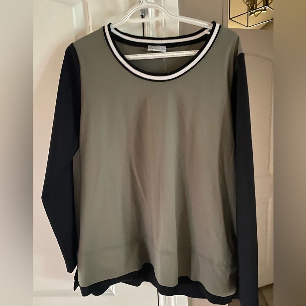 Naya top BNWT